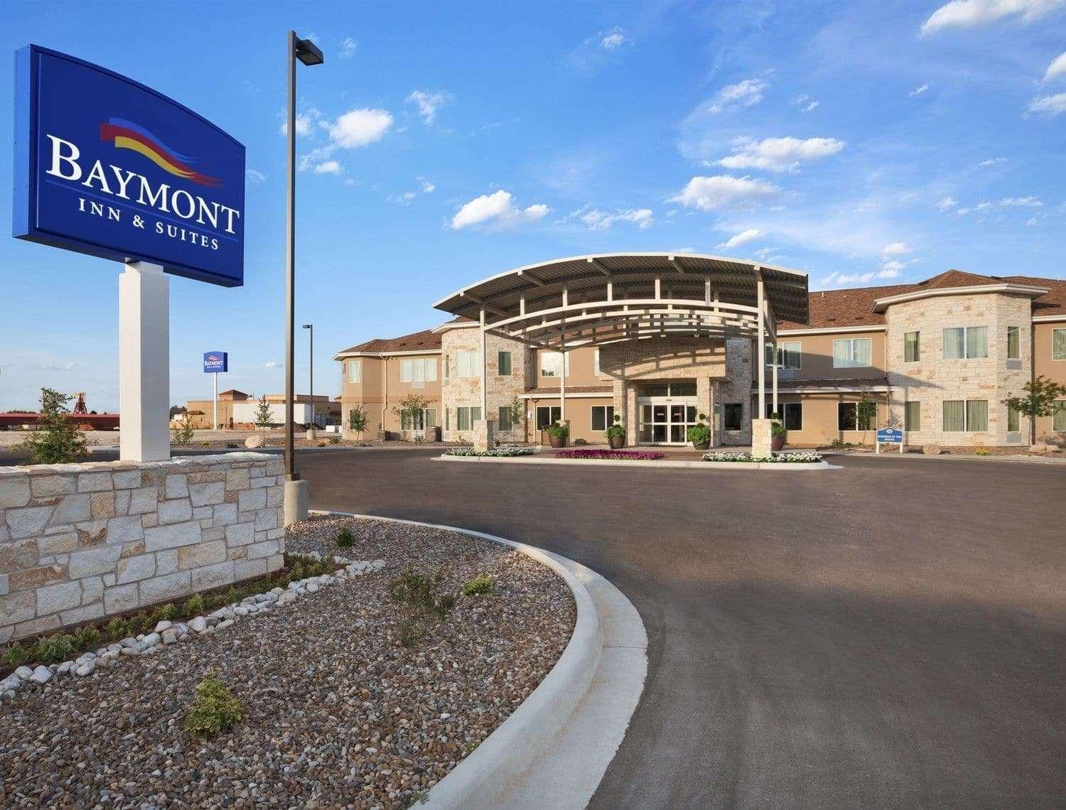 Baymont By Wyndham Hobbs Hotel Exterior photo