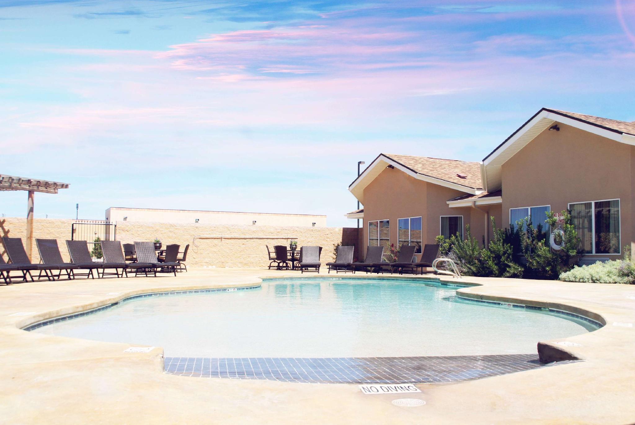 Baymont By Wyndham Hobbs Hotel Exterior photo